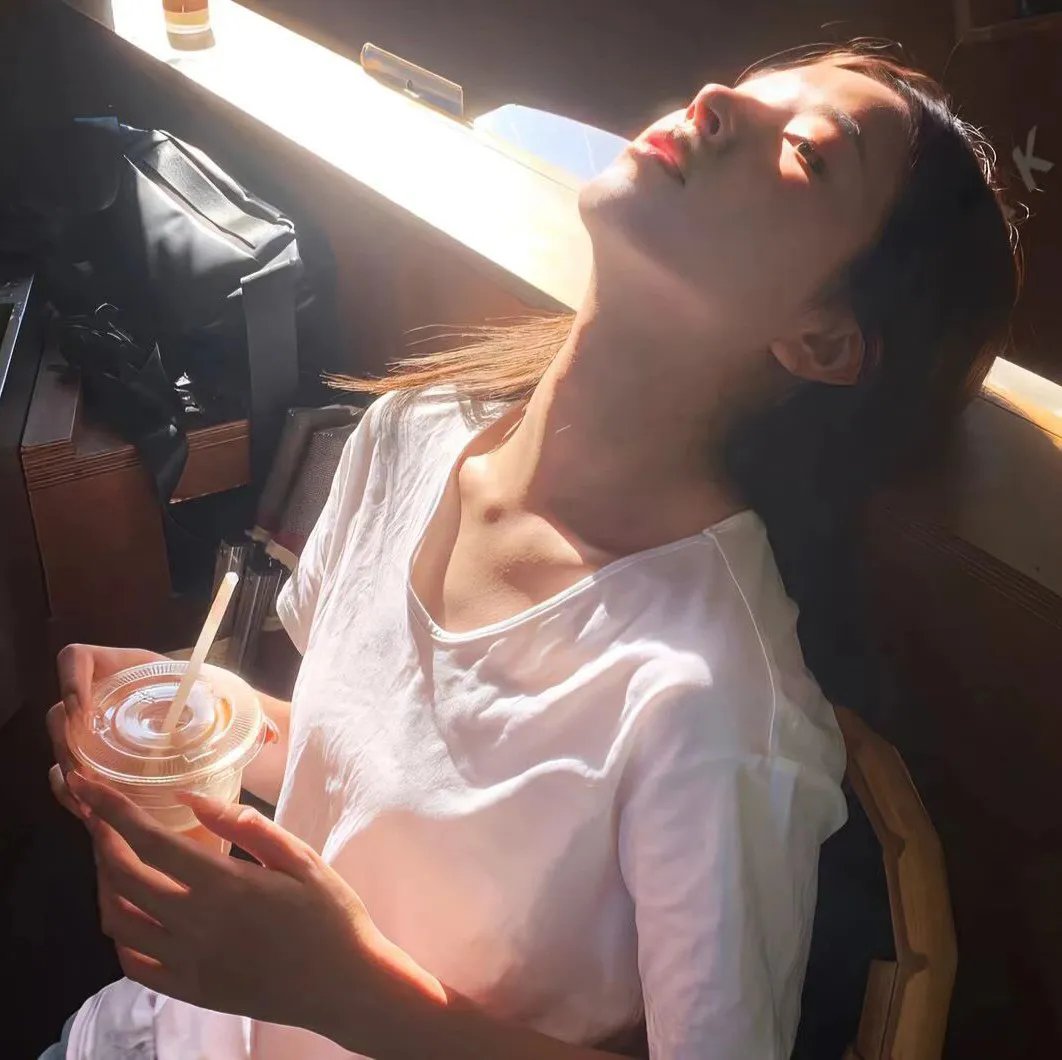 软玉温香抱满怀